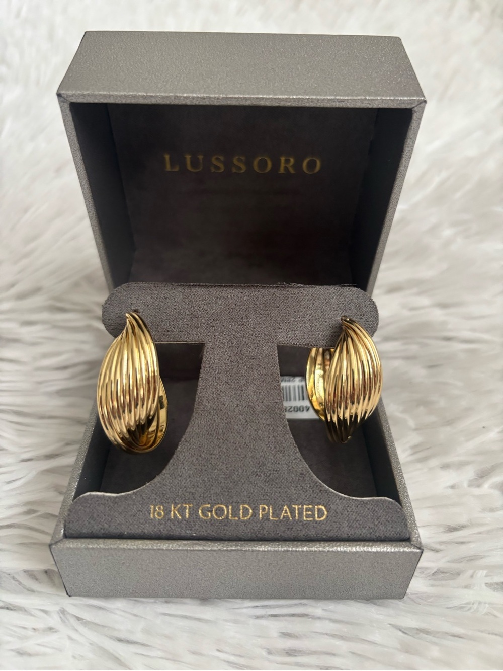 Lussoro 18K Gold Plated Ribbed Hoop Earrings - Gold